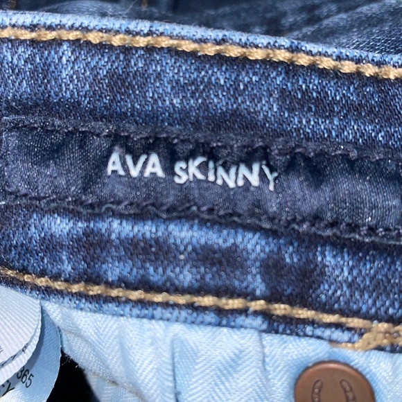 Lucky Brand Skinny Jeans - Picture 6 of 9